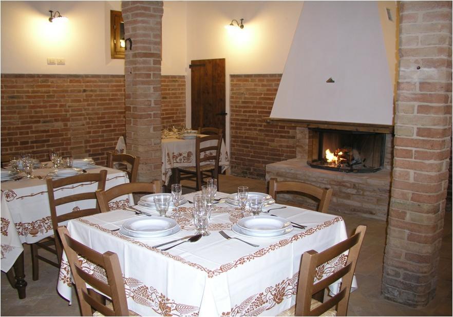 Agriturismo I Bosconi Чезена Экстерьер фото